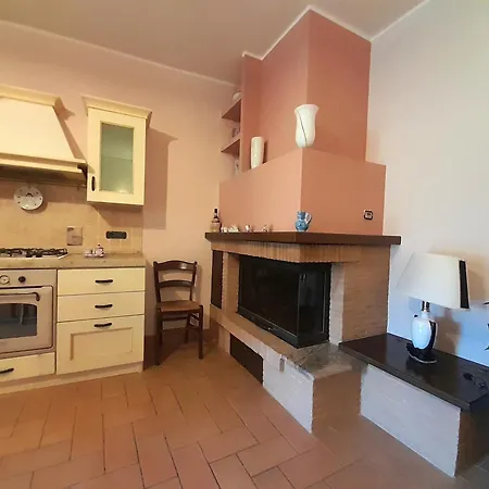 Casal Dei Colli Holiday home Amelia