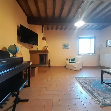 Casal Dei Colli Holiday home *